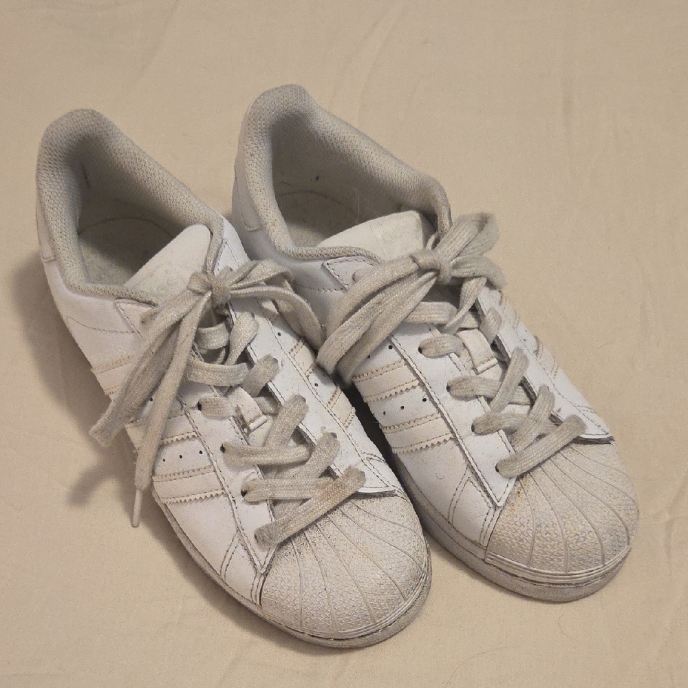 White Adidas Sneakers